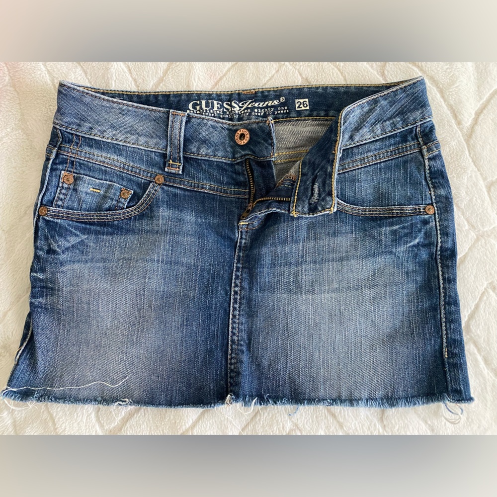 Guess skirt